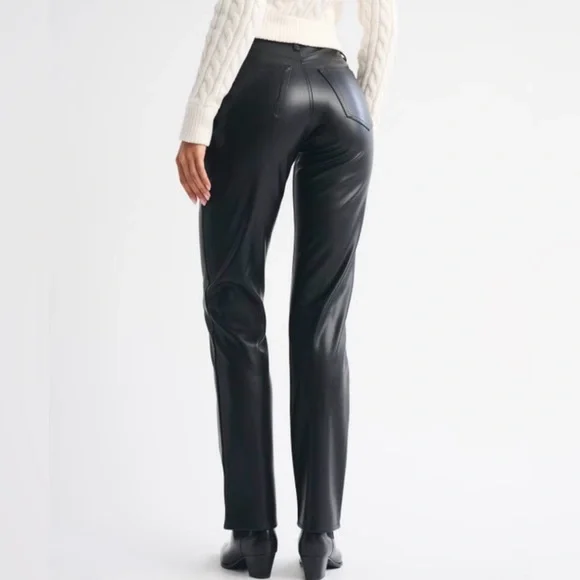 Abercrombie & Fitch High Rise 90s Straight Vegan Leather Pant women’s 27/4 long - Picture 4 of 9